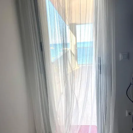 Relax شقة لا مانغا ذيل مار مينور